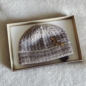 ♥️ NWT Genuine Louis Vuitton Winter Hat